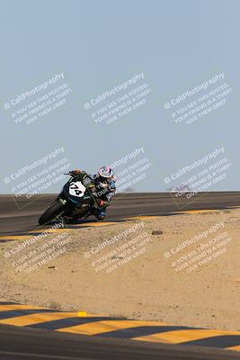 media/Oct-07-2023-CVMA (Sat) [[f84d08e330]]/Race 13 500 Supersport-350 Supersport/
